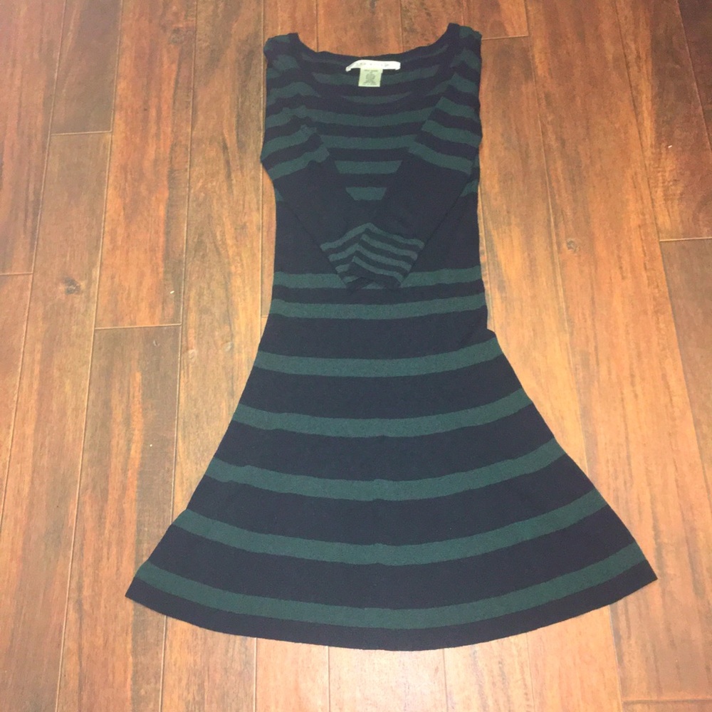 Max Studio- 3 Quarter Sleeve Striped Dress